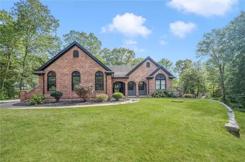 291 Old Oxford Rd, North Smithfield, RI 02896
