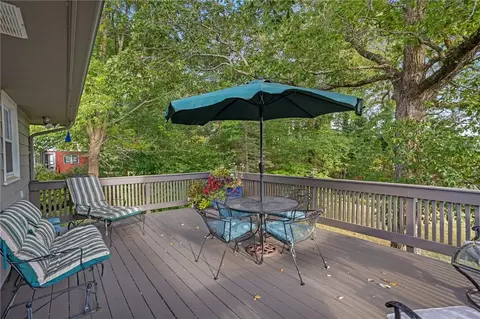 Exterior - 9 Boiling Spring Ave, Westerly, RI 02891 photo 4 of 7