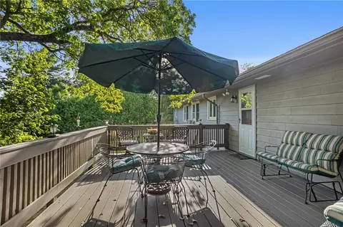 Exterior - 9 Boiling Spring Ave, Westerly, RI 02891 photo 5 of 7