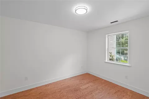 889 Centerville Rd, Warwick, RI 02886 photo 25