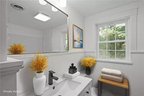 889 Centerville Rd, Warwick, RI 02886 photo 32