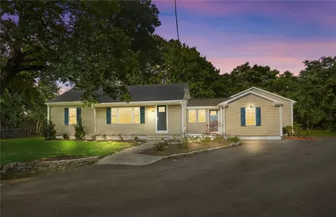 889 Centerville Rd, Warwick, RI 02886