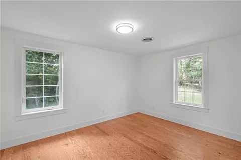 889 Centerville Rd, Warwick, RI 02886 photo 18