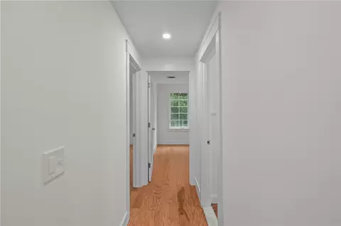 889 Centerville Rd, Warwick, RI 02886 photo 37