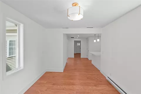 889 Centerville Rd, Warwick, RI 02886 photo 13