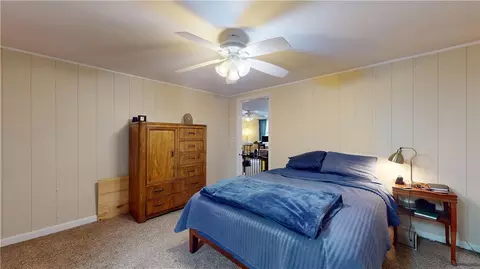 Bedroom - 564 S County Trl, Exeter, RI 02822 photo 1 of 3