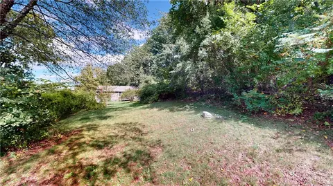 Exterior - 564 S County Trl, Exeter, RI 02822 photo 3 of 6