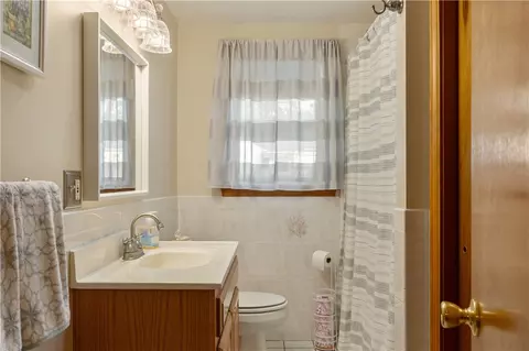 47 Flagg Ave, Warwick, RI 02886 photo 26