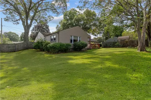 47 Flagg Ave, Warwick, RI 02886 photo 32