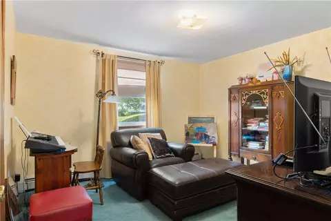 47 Flagg Ave, Warwick, RI 02886 photo 27