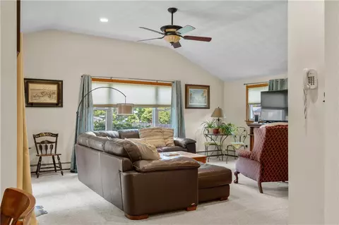 47 Flagg Ave, Warwick, RI 02886 photo 15