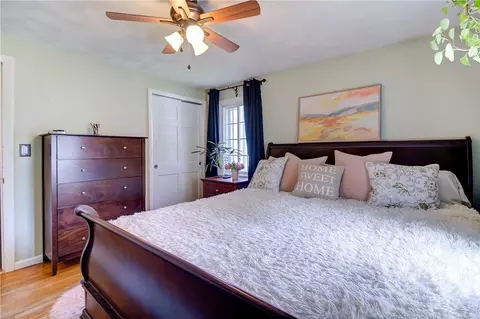 77 Adrian St, Warwick, RI 02886 photo 27