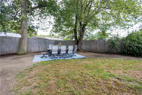 77 Adrian St, Warwick, RI 02886 photo 7