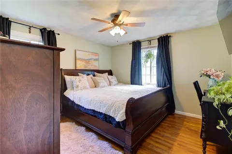 77 Adrian St, Warwick, RI 02886 photo 25