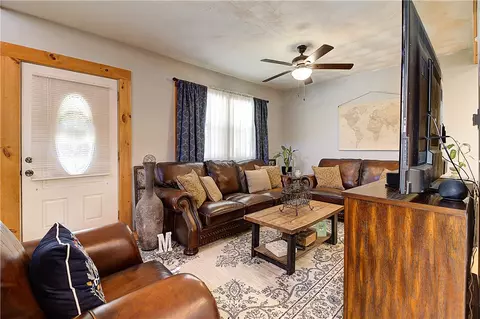 Living - 52 Uncas St, Warwick, RI 02889 photo 1 of 2