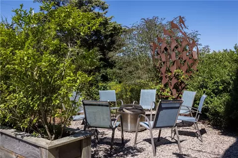 Exterior - 470 Atlantic Ave, Westerly, RI 02891 photo 7 of 8