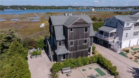 Exterior - 470 Atlantic Ave, Westerly, RI 02891 photo 2 of 8