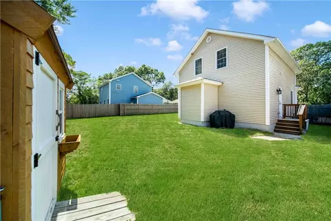 Exterior - 52 Benefit St, Warwick, RI 02886 photo 5 of 6