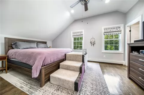 Bedroom - 52 Benefit St, Warwick, RI 02886 photo 2 of 2