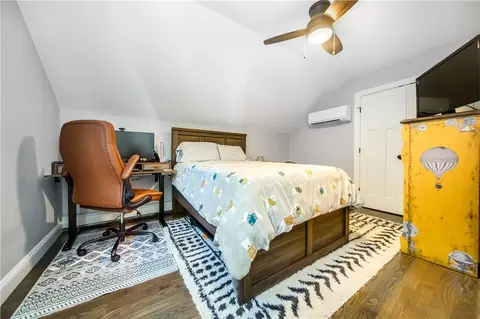 Bedroom - 52 Benefit St, Warwick, RI 02886 photo 1 of 2