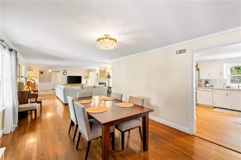 Dining - 36 Apple Tree Ln, Warwick, RI 02888 photo 1 of 1