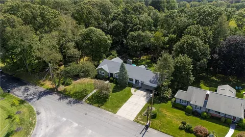 View/Area - 36 Apple Tree Ln, Warwick, RI 02888 photo 2 of 2