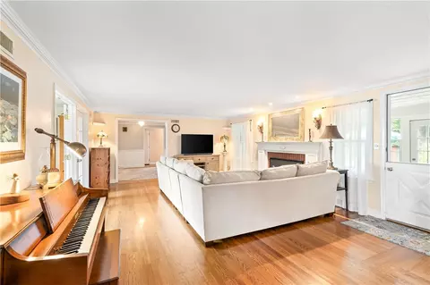 Other - 36 Apple Tree Ln, Warwick, RI 02888 photo 3 of 12