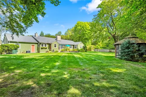 Exterior - 36 Apple Tree Ln, Warwick, RI 02888 photo 12 of 12