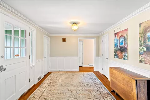 Entry Way - 36 Apple Tree Ln, Warwick, RI 02888 photo 1 of 2