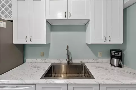 Kitchen - 22 Apache Dr #E, Westerly, RI 02891 photo 5 of 5