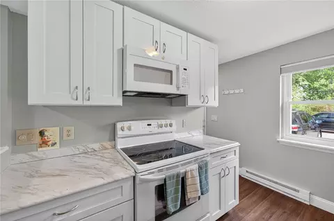 Kitchen - 22 Apache Dr #E, Westerly, RI 02891 photo 4 of 5