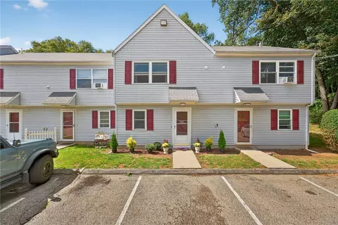 22 Apache Dr #E, Westerly, RI 02891