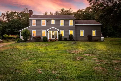 1 Bridge View Dr, Richmond, RI 02892