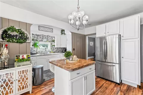 Kitchen - 675 Park Ave, Woonsocket, RI 02895 photo 3 of 6