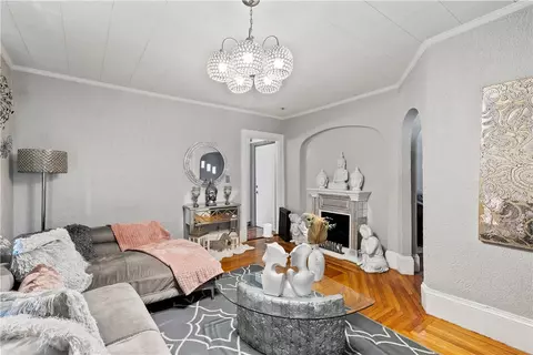 Living - 675 Park Ave, Woonsocket, RI 02895 photo 1 of 2