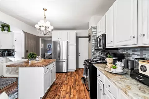 Kitchen - 675 Park Ave, Woonsocket, RI 02895 photo 2 of 6