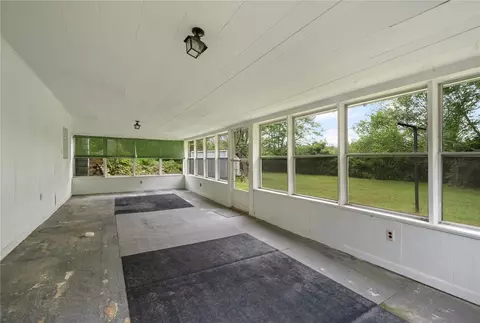 Exterior - 21 Parsonage Dr, Warwick, RI 02889 photo 4 of 6