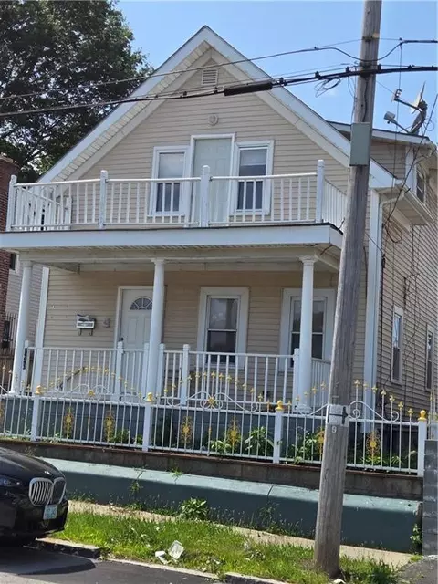 133 Byfield St, Providence, RI 02905