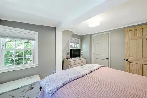 1216 E Main Rd, Middletown, RI 02842 photo 20