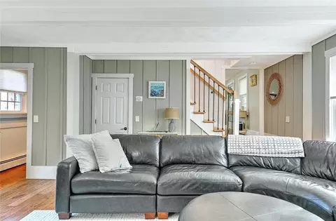 1216 E Main Rd, Middletown, RI 02842 photo 10