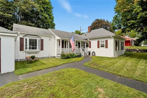 Exterior - 229 Linden Ave, Woonsocket, RI 02895 photo 5 of 17