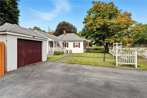 Exterior - 229 Linden Ave, Woonsocket, RI 02895 photo 8 of 17