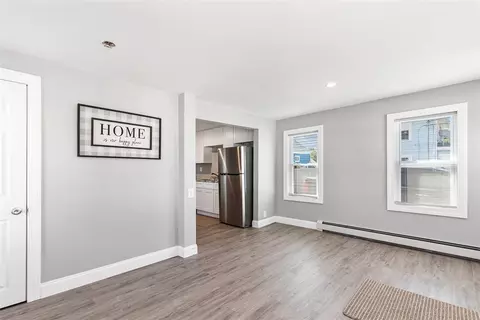 Living - 90 Huron St, Warwick, RI 02889 photo 1 of 2