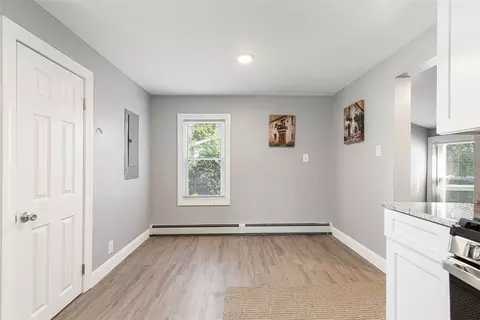 Entry Way - 90 Huron St, Warwick, RI 02889 photo 2 of 4