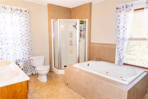 Bath - 260 Summer St, Woonsocket, RI 02895 photo 1 of 1