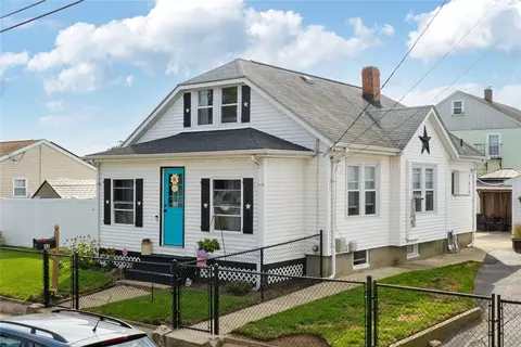 45 Fortin Ave, Pawtucket, RI 02860