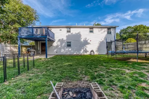 127 St Leon Ave, Woonsocket, RI 02895 photo 2