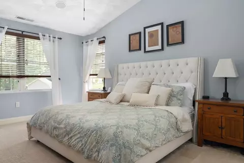 Bedroom - 77 Scenic Way, Exeter, RI 02822 photo 2 of 6