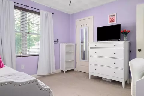 Bedroom - 77 Scenic Way, Exeter, RI 02822 photo 6 of 6