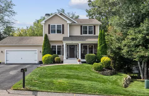 77 Scenic Way, Exeter, RI 02822